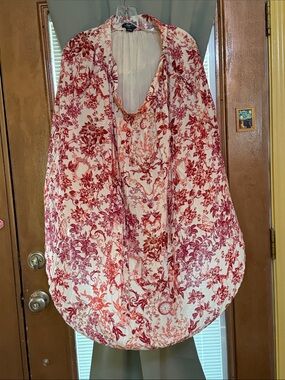 Skirt by Anthropologie size large.